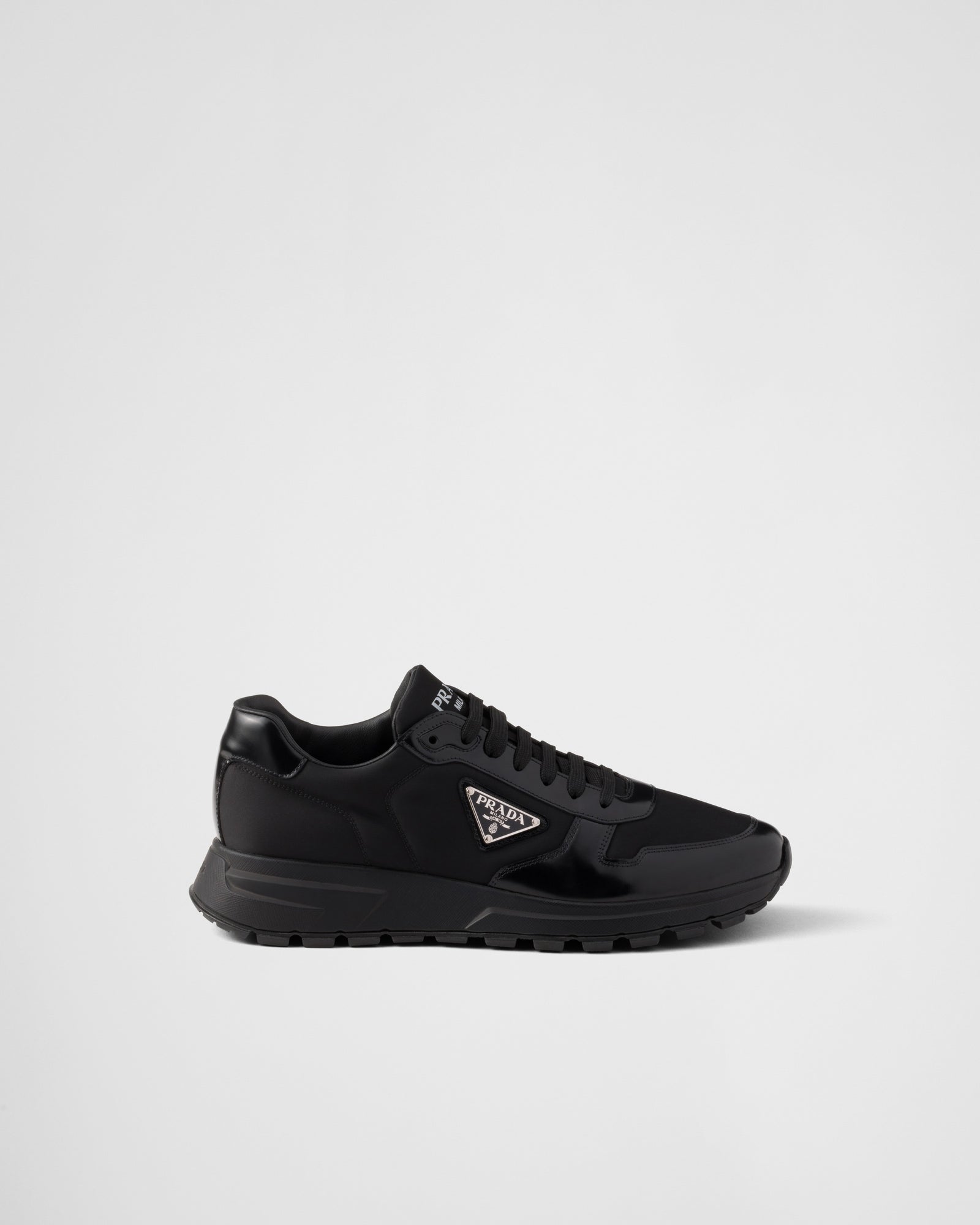 Prada Cuir Brossé Noir